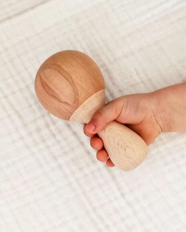 Mini Maracas En Bois Pour Bébé – Image 2